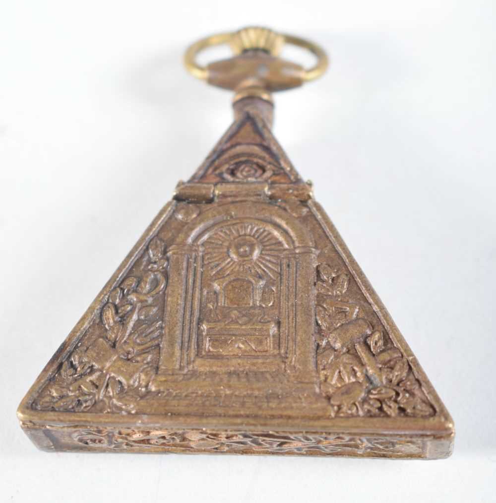 A Triangular Masonic Pocket Watch. 5.8 cm x 5 cm x 1.4cm, Running - Image 2 of 3