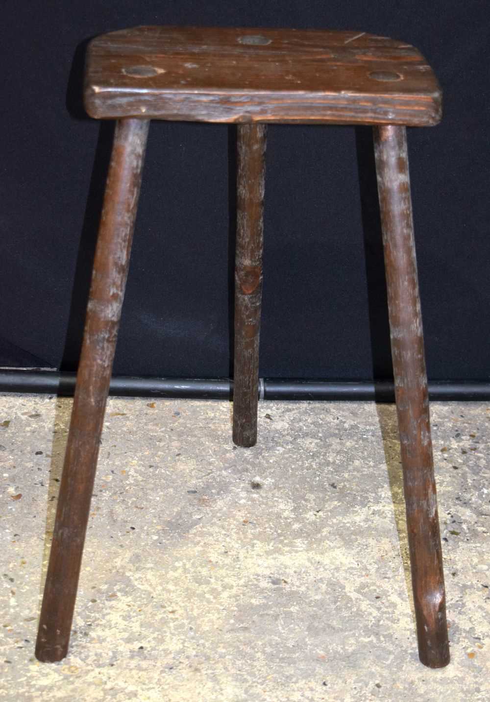 An wooden Cutlers stool 61 zx 36 x 21 cm. - Image 4 of 6