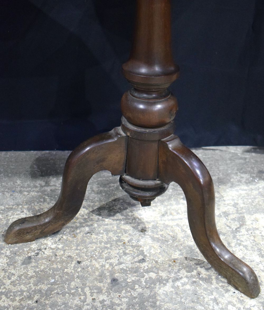 Two 19th Century Mahogany Pedestal tables 75 x 54 cm (2). - Image 10 of 10