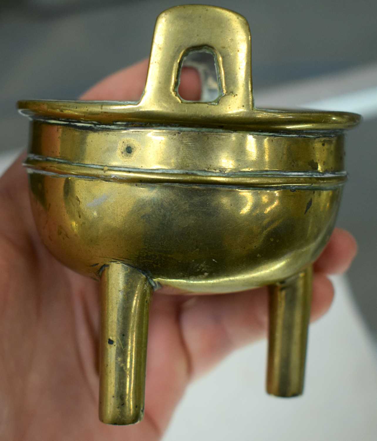 A 19TH CENTURY CHINESE TWIN HANDLED BRONZE QING CENSER, with hardwood cover. 11cm x 9 cm. - Image 6 of 14