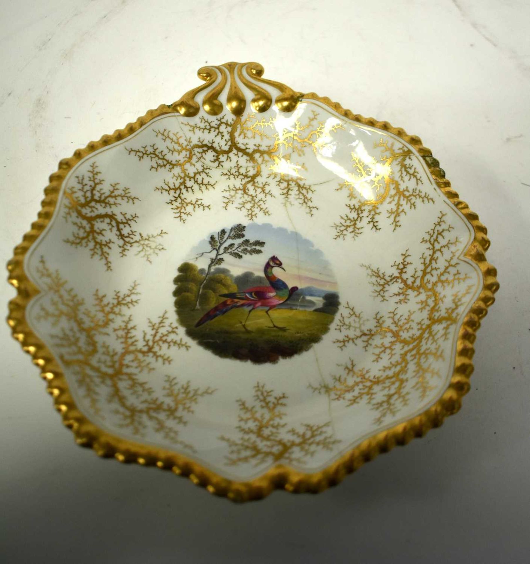 A FINE EARLY 19TH CENTURY FLIGHT BARR AND BARR WORCESTER DESSERT SERVICE painted with landscapes and - Image 17 of 32