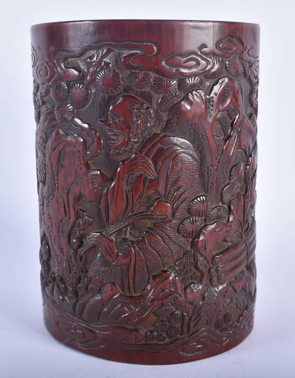 A FINE 19TH CENTURY CHINESE CARVED BAMBOO BITONG BRUSH POT Qing, depicting scholars within - Image 3 of 5