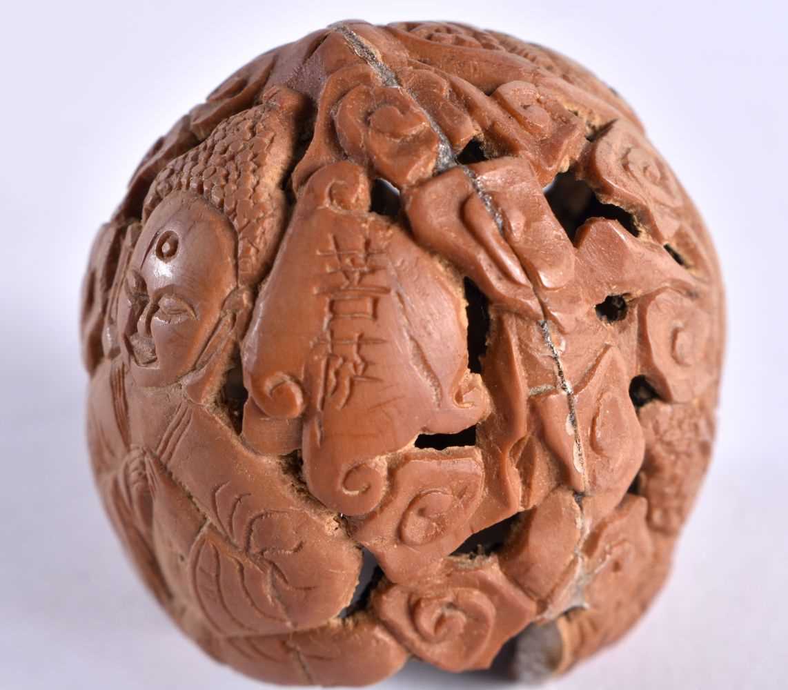 A COLLECTION OF 19TH/20TH CENTURY CHINESE CARVED NUTS Late Qing, in various forms and sizes. 5 cm - Image 5 of 7