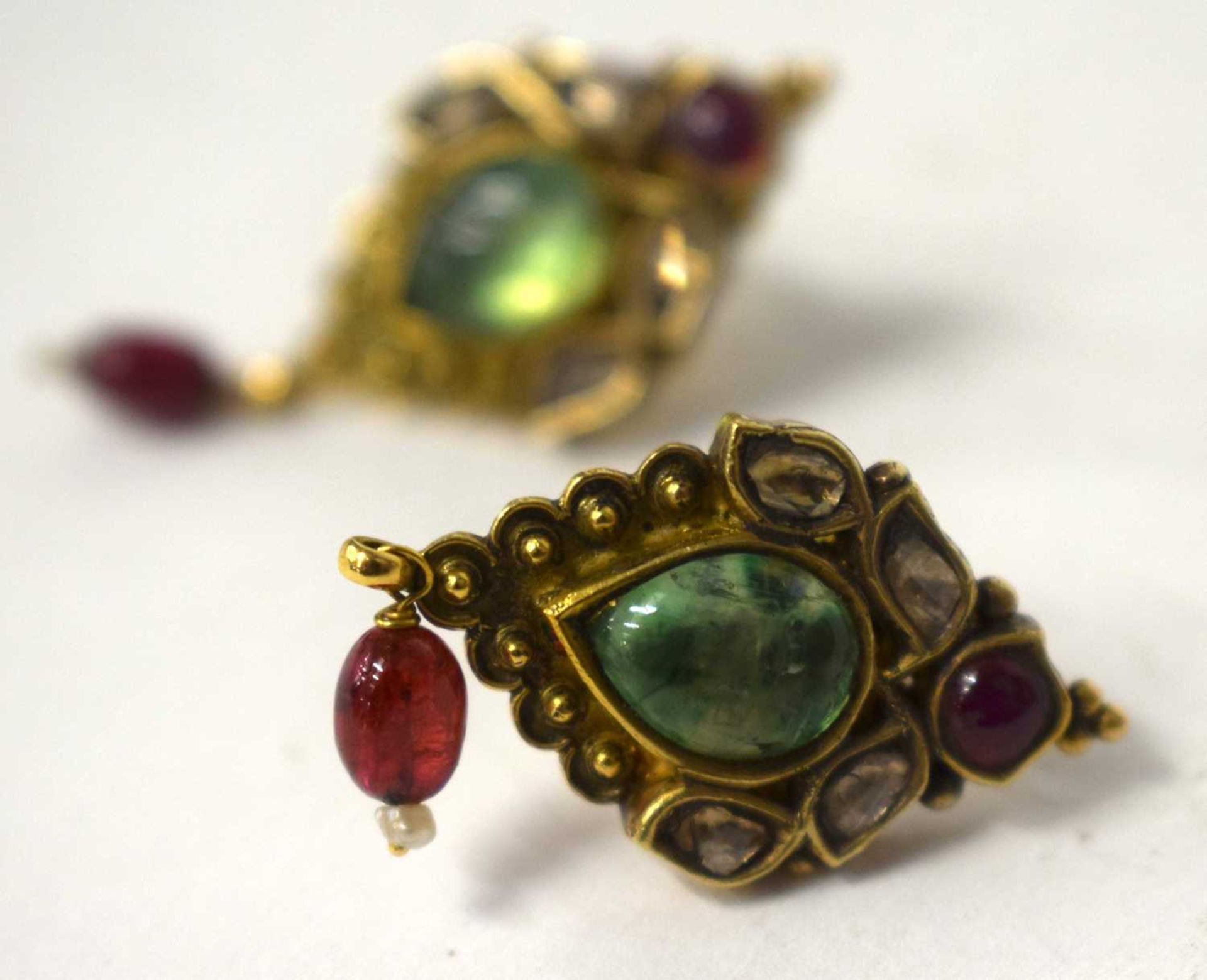 A Pair of Antique Gold Earrings set with Mughal Cut Diamonds and Gemstones. 4cm x 1.7cm, total - Image 3 of 5