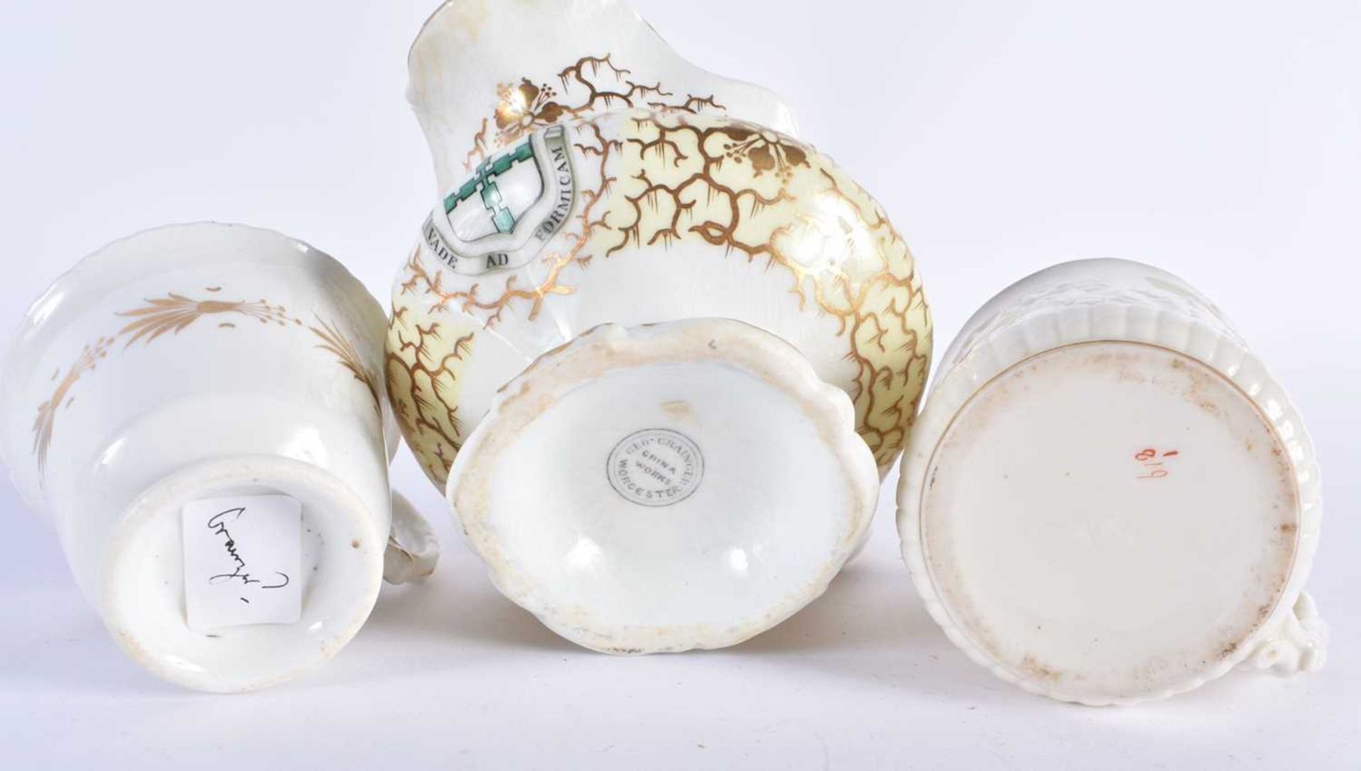 A COLLECTION OF 19TH CENTURY ENGLISH PORCELAIN CUPS AND SAUCERS in various forms and sizes. - Image 11 of 13