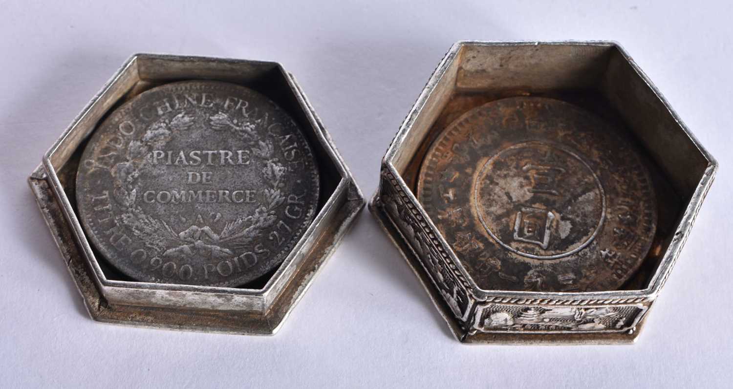 A CHINESE WHITE METAL COIN BOX 20th Century. 108.4 grams. 19 cm x 4.75 cm. - Image 4 of 12