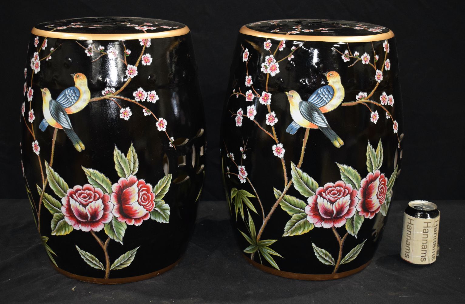 A pair of Chinese porcelain barrel stools 46 cm (2).