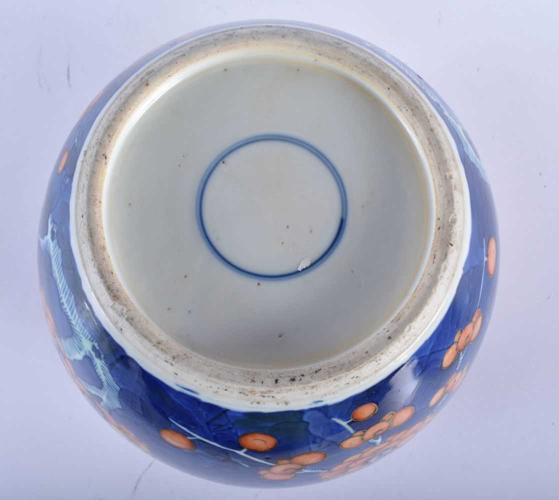AN UNUSUAL 19TH CENTURY CHINESE BLUE AND WHITE PORCELAIN PRUNUS JAR Qing, painted with coral - Image 4 of 4