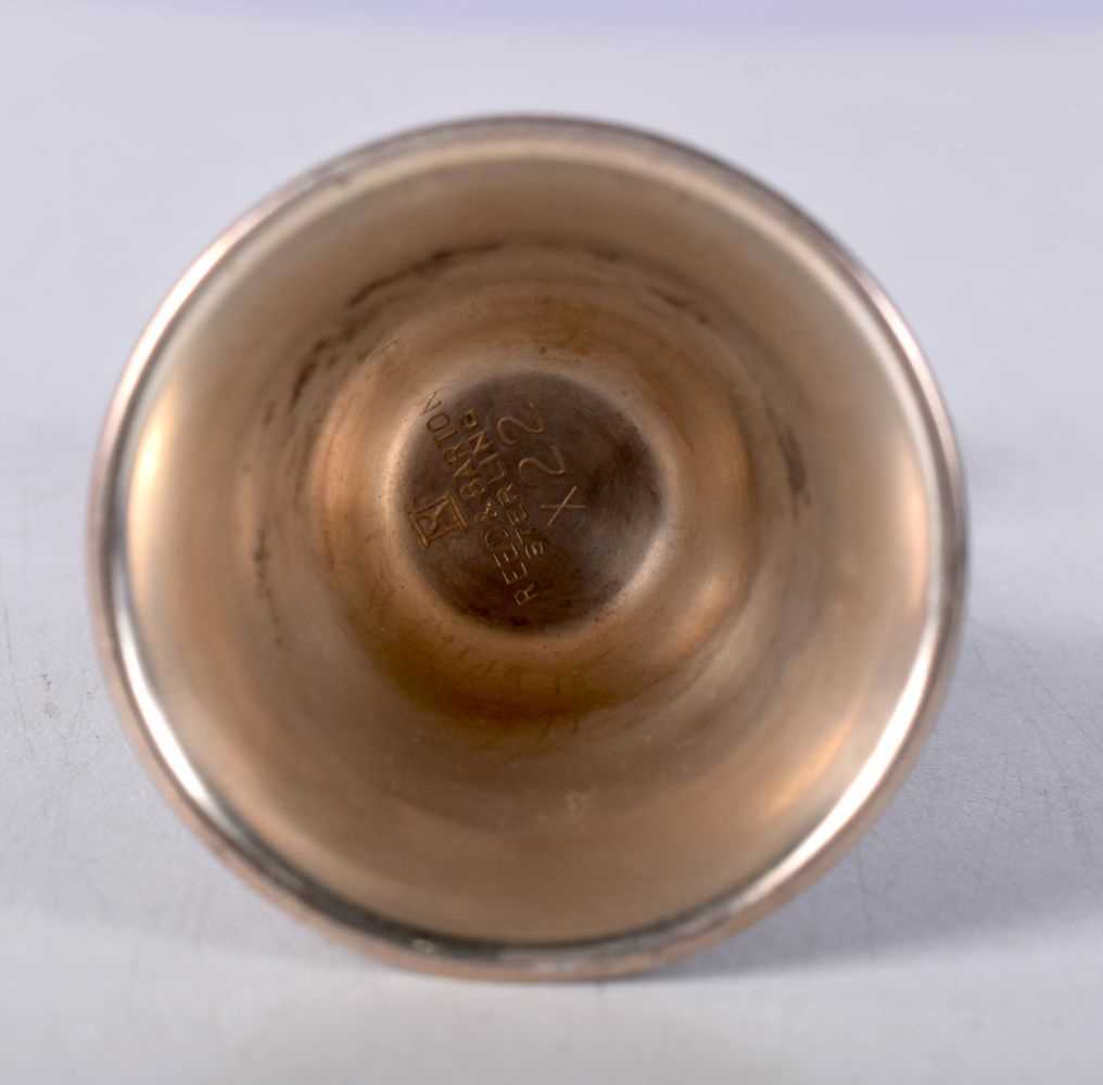 A Silver Wager Cup. Stamped Sterling. 8.4cm x 4.3 cm x 3.8 cm, weight 40.9g - Image 4 of 4