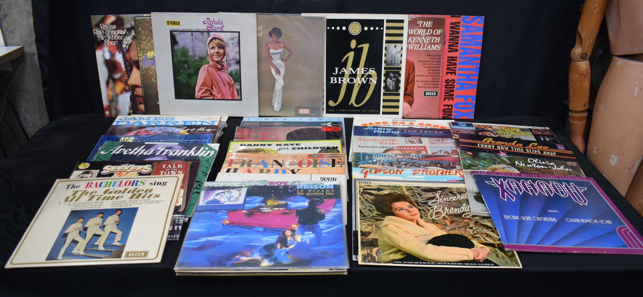 A collection of LP records 1960's onwards Curtis Mayfield, Aretha Franklin, Brenda Lee Etc (43)