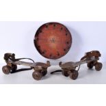 A pair of Vintage Roller skates together with an antique German game 27 cm (2).