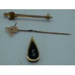 A 9CT GOLD TIE PIN etc. 4.5 grams. (3)