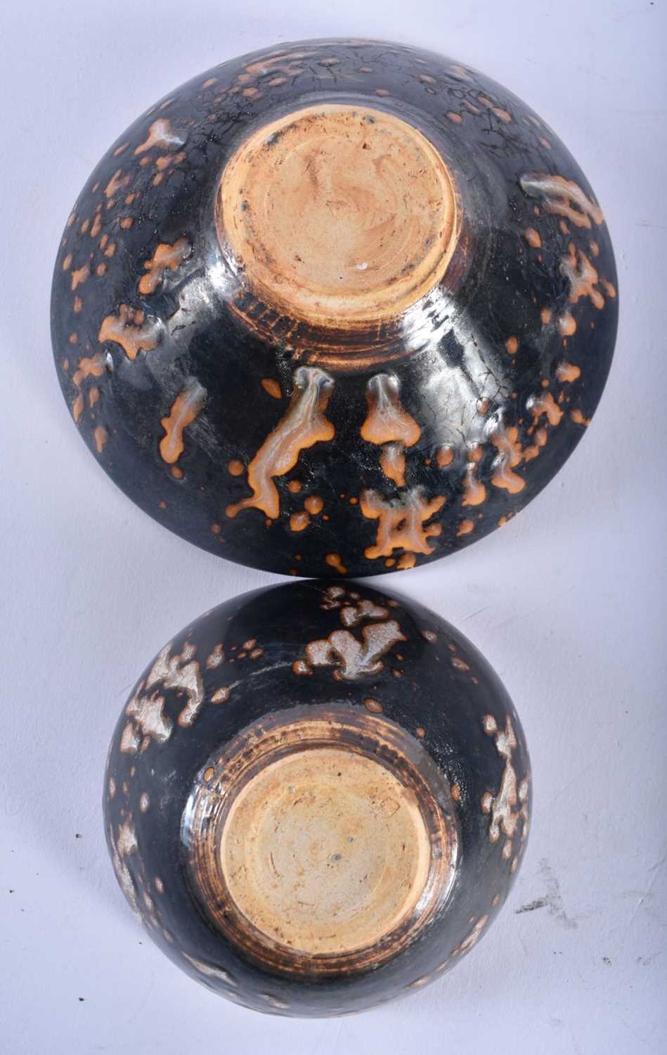 A CHINESE GE TYPE CHRYSANTHEMUM MOULDED POTTERY BRUSH WASHER together with two hares foot type bowls - Image 6 of 9