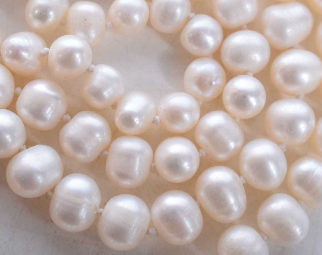 A Pearl Necklace. Bead Size 7mm, Length 132cm, weight 97g - Image 3 of 3