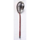 AN ANTIQUE RUSSIAN SILVER LACQUERED SPOON. 31.5 grams. 15.5 cm long.