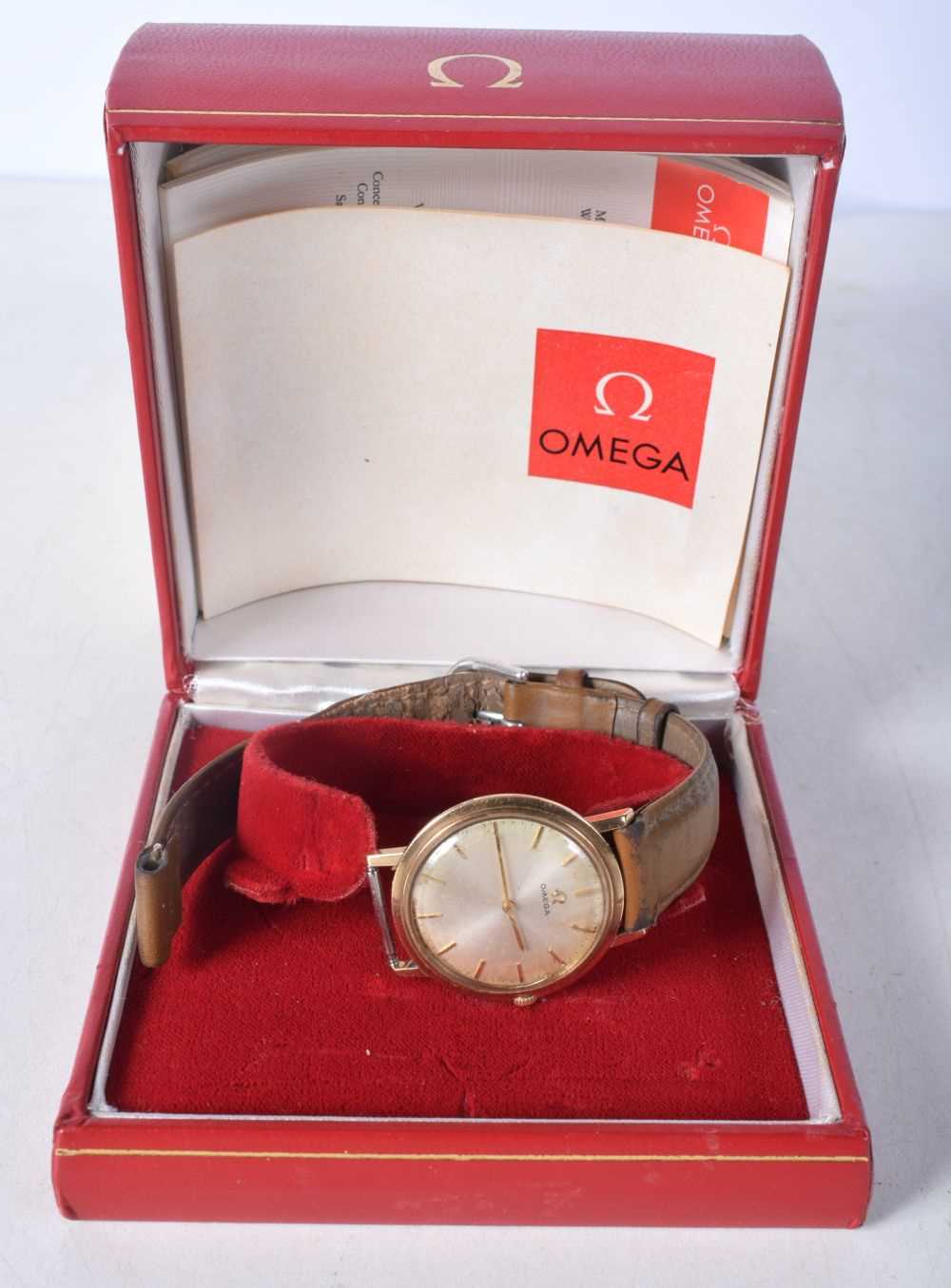A Boxed Vintage Omega Wristwatch with papers. Dial 3.2 cm incl crown, Thin, not running
