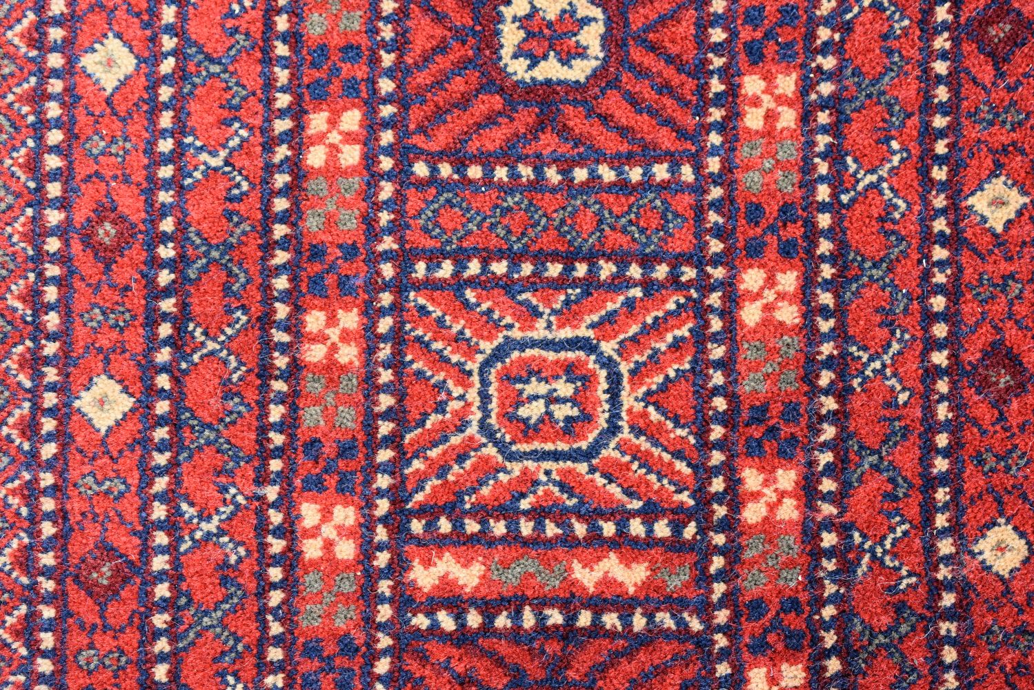 A Turkish Kirman rug 297 x 201 cm - Image 15 of 16