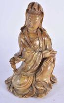 AN 18TH/19TH CENTURY CHINESE CARVED SOAPSTONE FIGURE OF GUANYIN Qing. 15 cm x 7 cm.