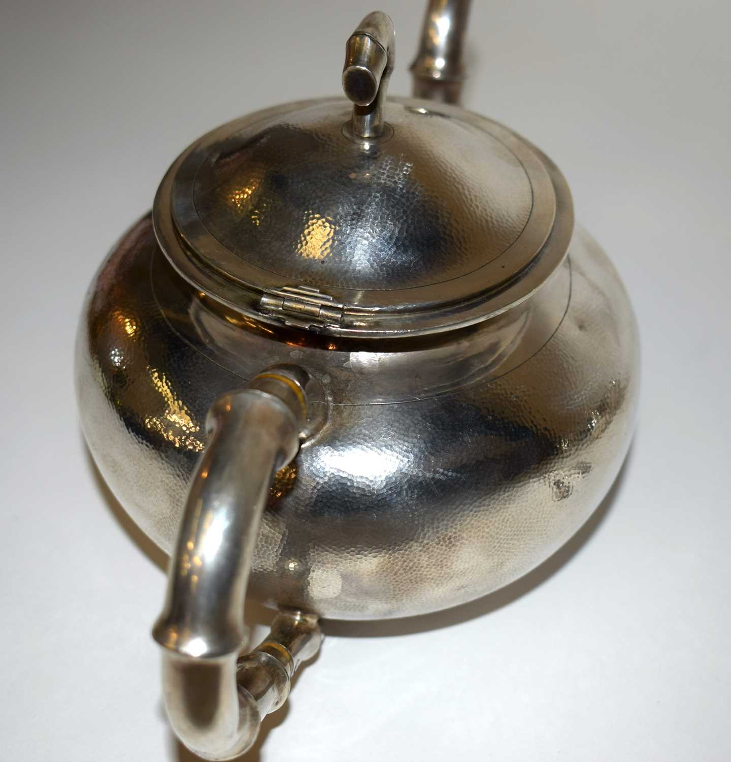 A LOVELY 19TH CENTURY CHINESE HAMMERED SILVER THREE PIECE SILVER TEASET by Hung Chong & Co, together - Image 16 of 30