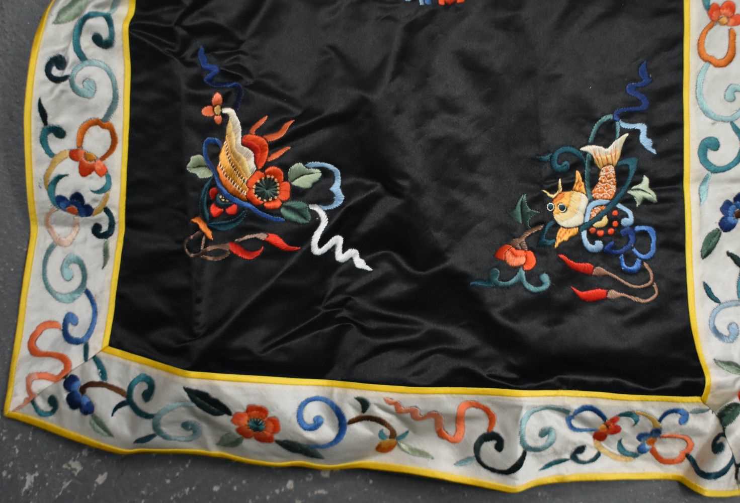 A CHINESE REPUBLICAN PERIOD SILK EMBROIDERED ROBE decorated with figures and foliage. 110 cm x 120 - Image 7 of 11