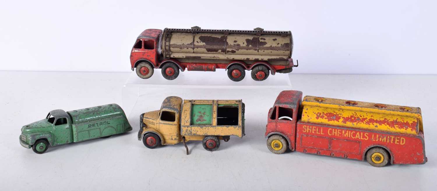 A collection of Dinky model Commercial vehicles 18cm (4) - Image 2 of 6