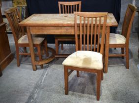 A Heavy Country House Oak dining table with 4 upholstered dining chairs 78 x 137 x 67 cm. relist