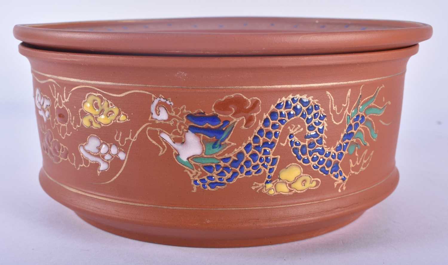 A LARGE CHINESE REPUBLICAN PERIOD BLUE AND WHITE PORCELAIN DRAGON TRAY together with a yixing - Image 4 of 8