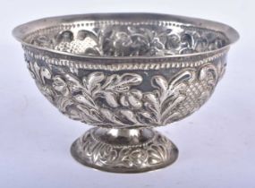 A CONTINENTAL SILVER REPOUSSE BOWL. 166 grams. 13.5 cm x 8 cm.