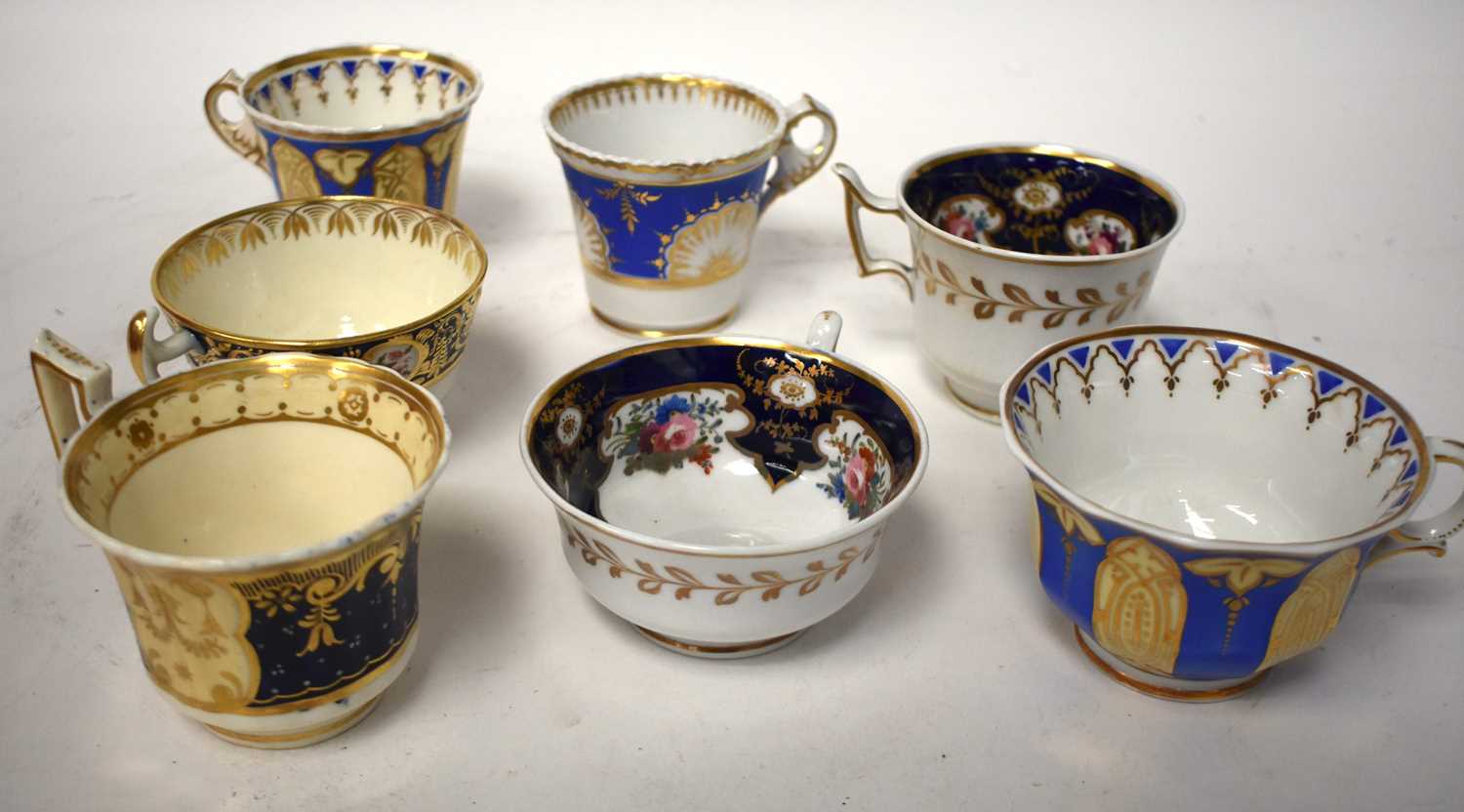 A COLLECTION OF EARLY 19TH CENTURY ENGLISH PORCELAIN TEAWARES in various forms and sizes. Largest 14 - Image 23 of 47