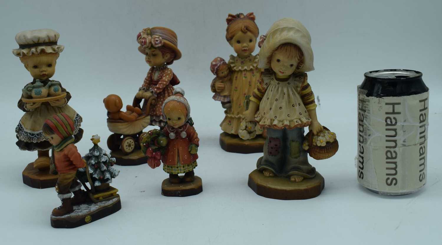 A collection of Italian carved wood ANRI figures largest 17 cm (6). - Image 2 of 12