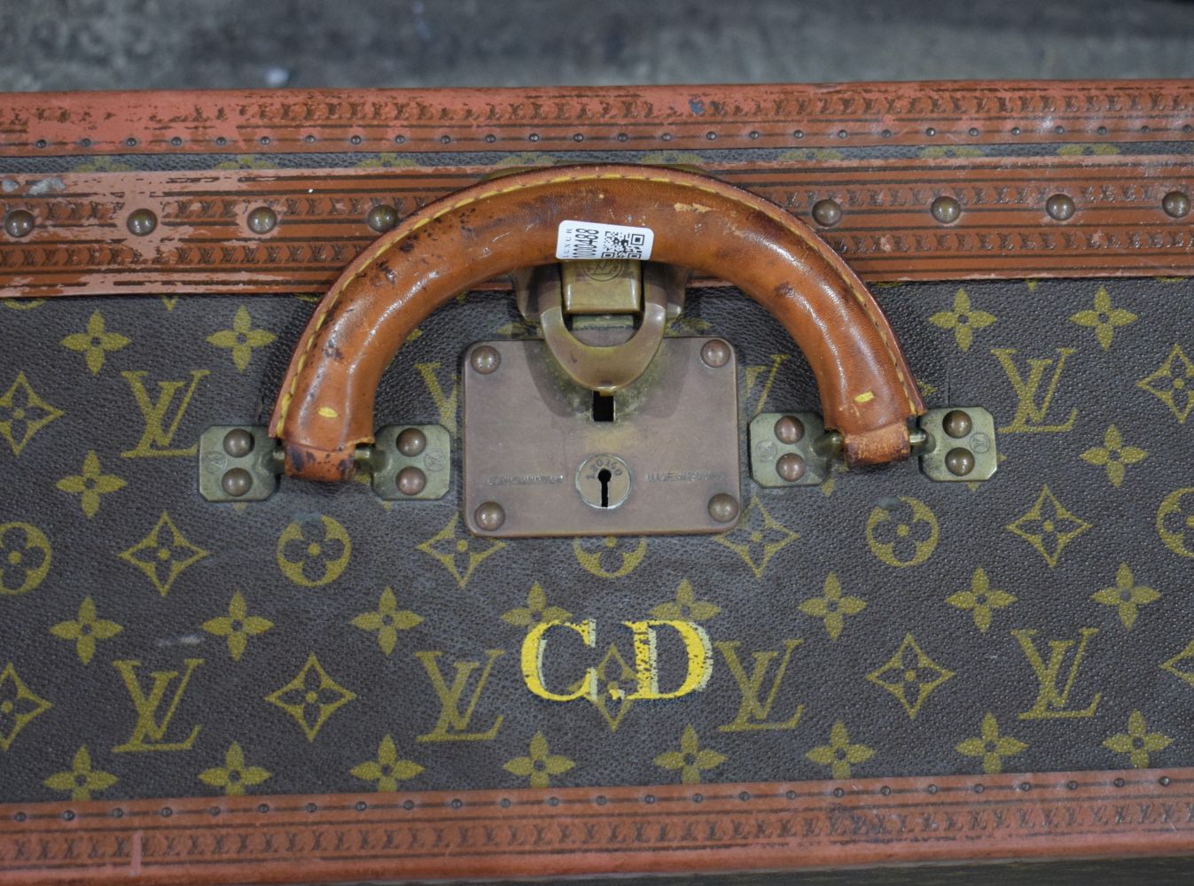 A Louis Vuitton suitcase 22 x 81 x 52 cm. - Image 12 of 16