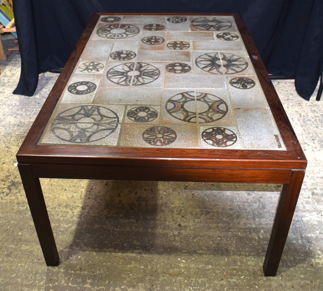 A Danish Sallingboe Rosewood coffee table 51 x 128 x 81 cm. - Image 9 of 10