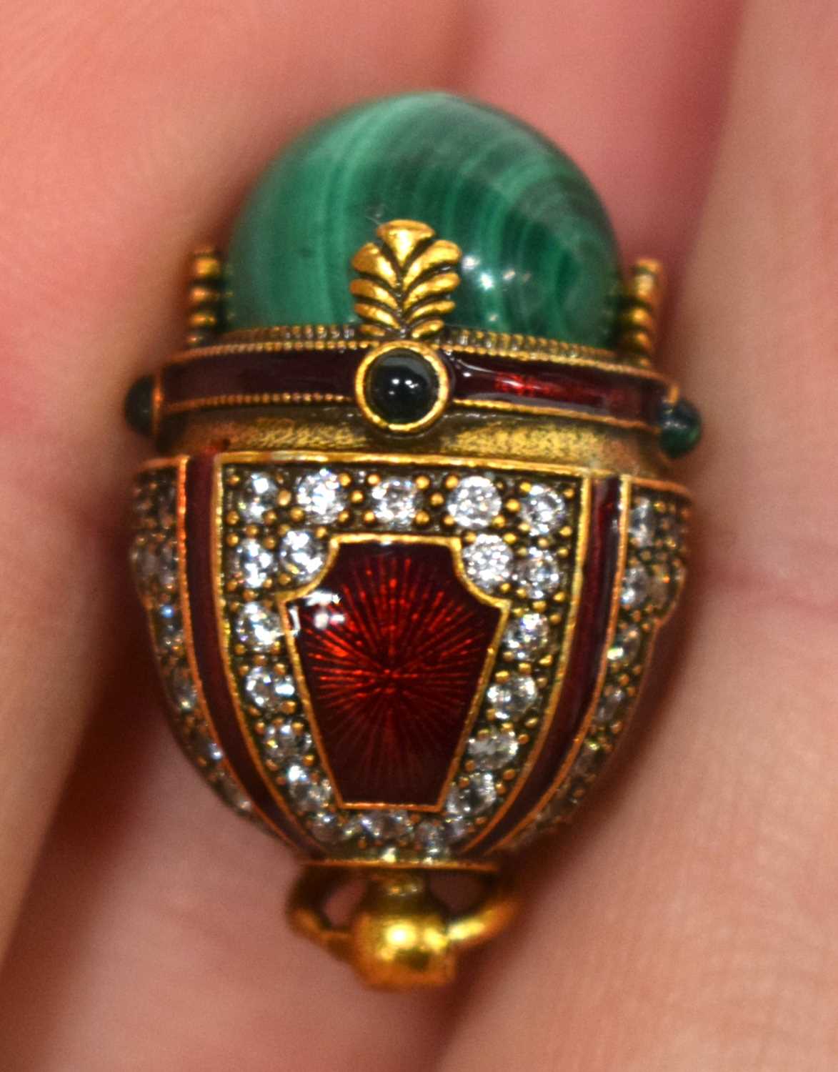 A Continental Silver Gilt, Enamel and Malachite Egg Pendant. Stamped 84, 2.6 cm x 1.7cm, weight 10. - Image 4 of 11