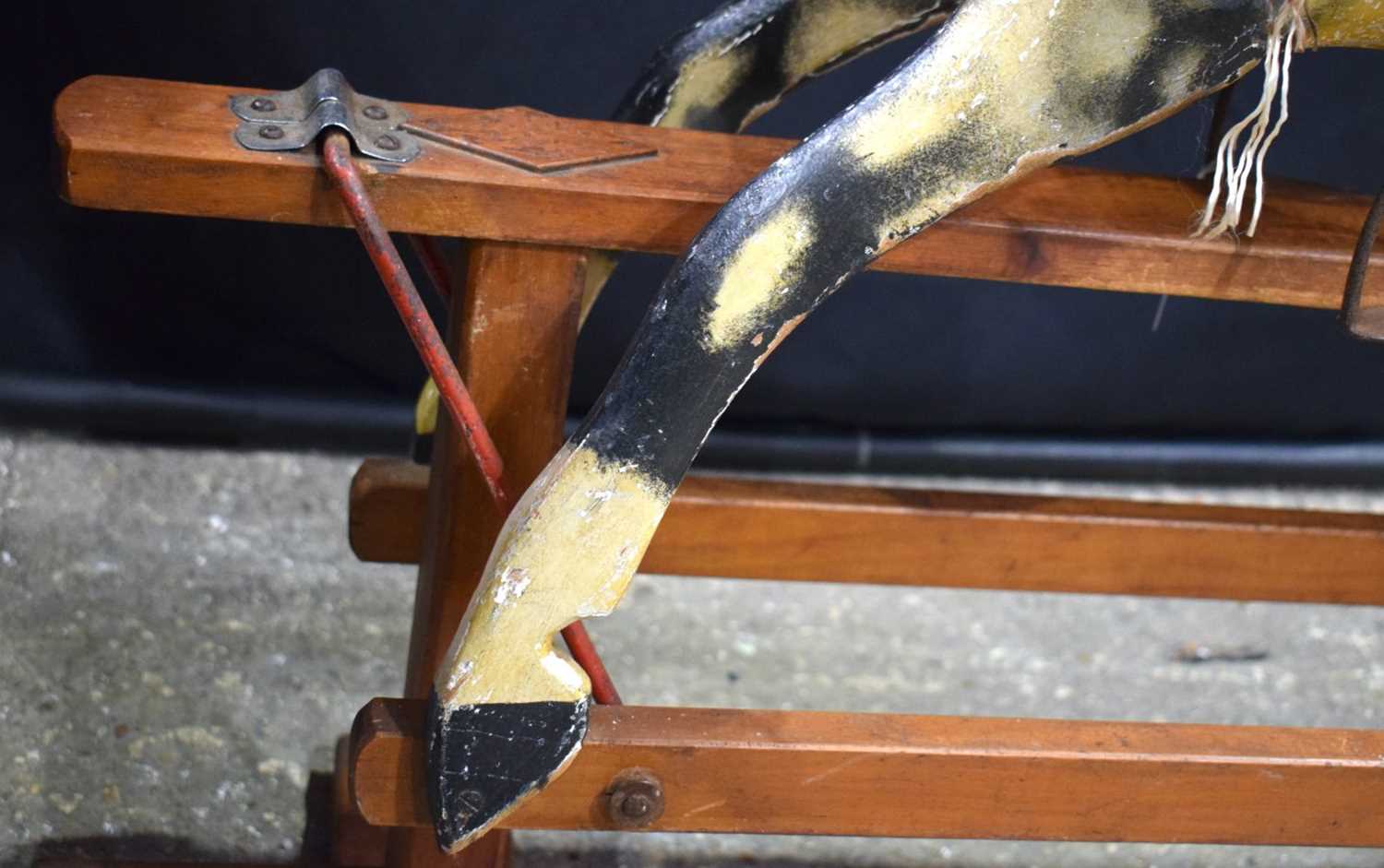 A Vintage wooden rocking horse 82 x 100 cm. - Image 3 of 24