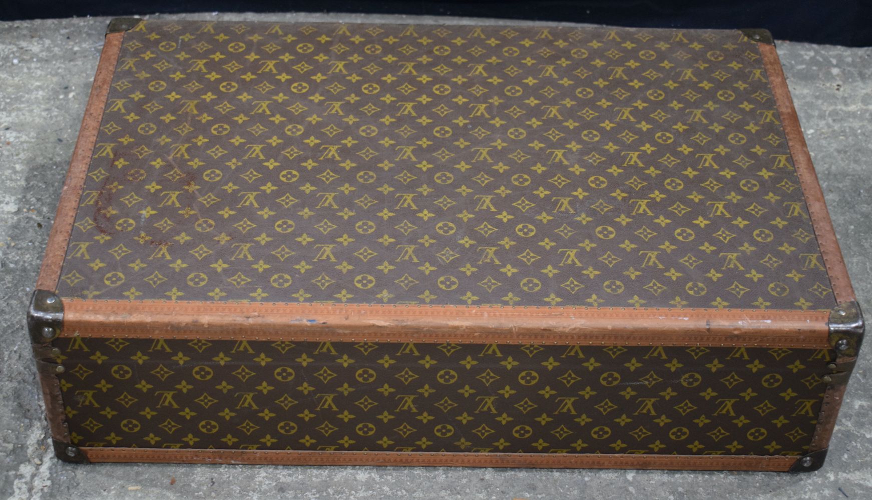 A Louis Vuitton suitcase 21 x 80 x 52 cm. - Image 10 of 10