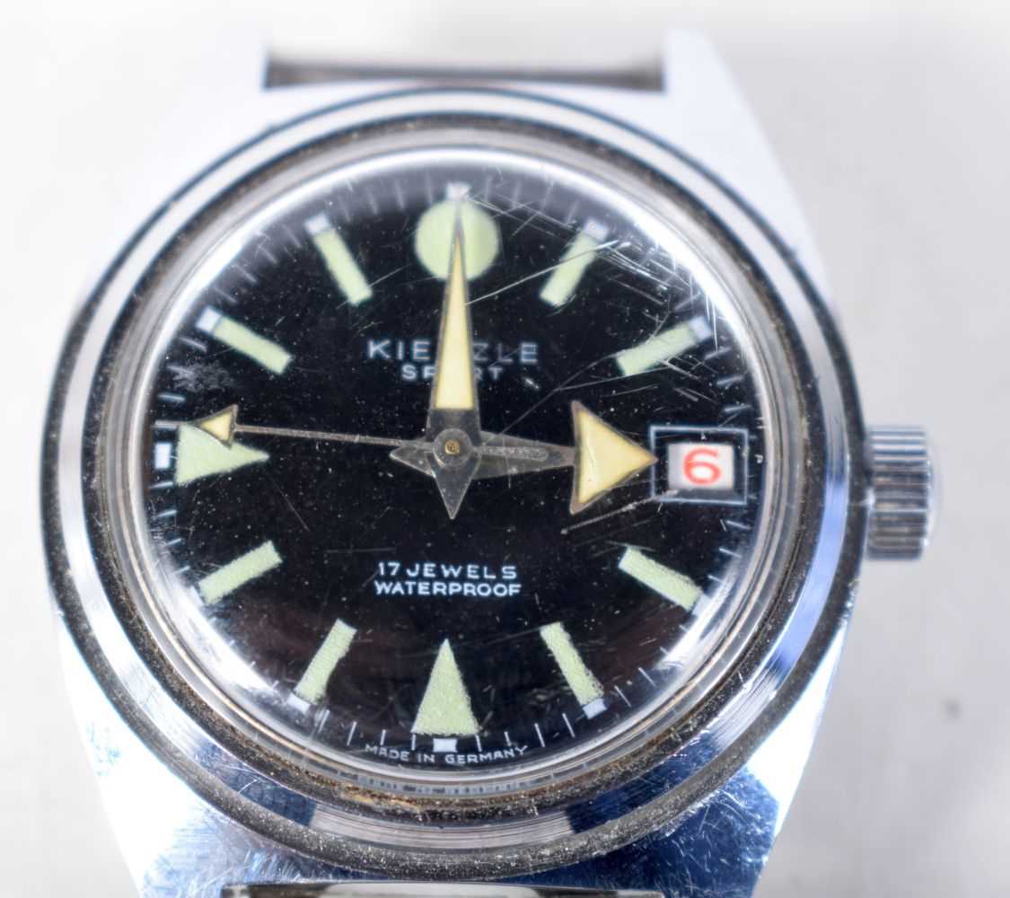 A Vintage German Kienzle Stainless Steel Sport Watch. 3.8 cm incl crown, Running - Image 2 of 3