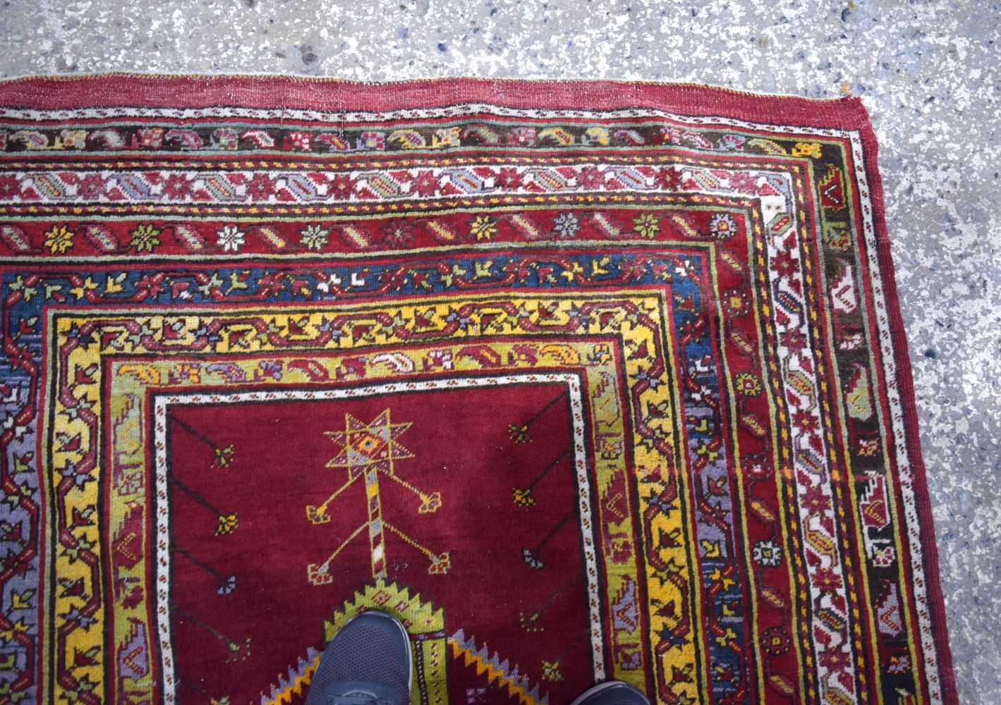 An Anatolian prayer rug 230 x 142 cm. - Image 7 of 20
