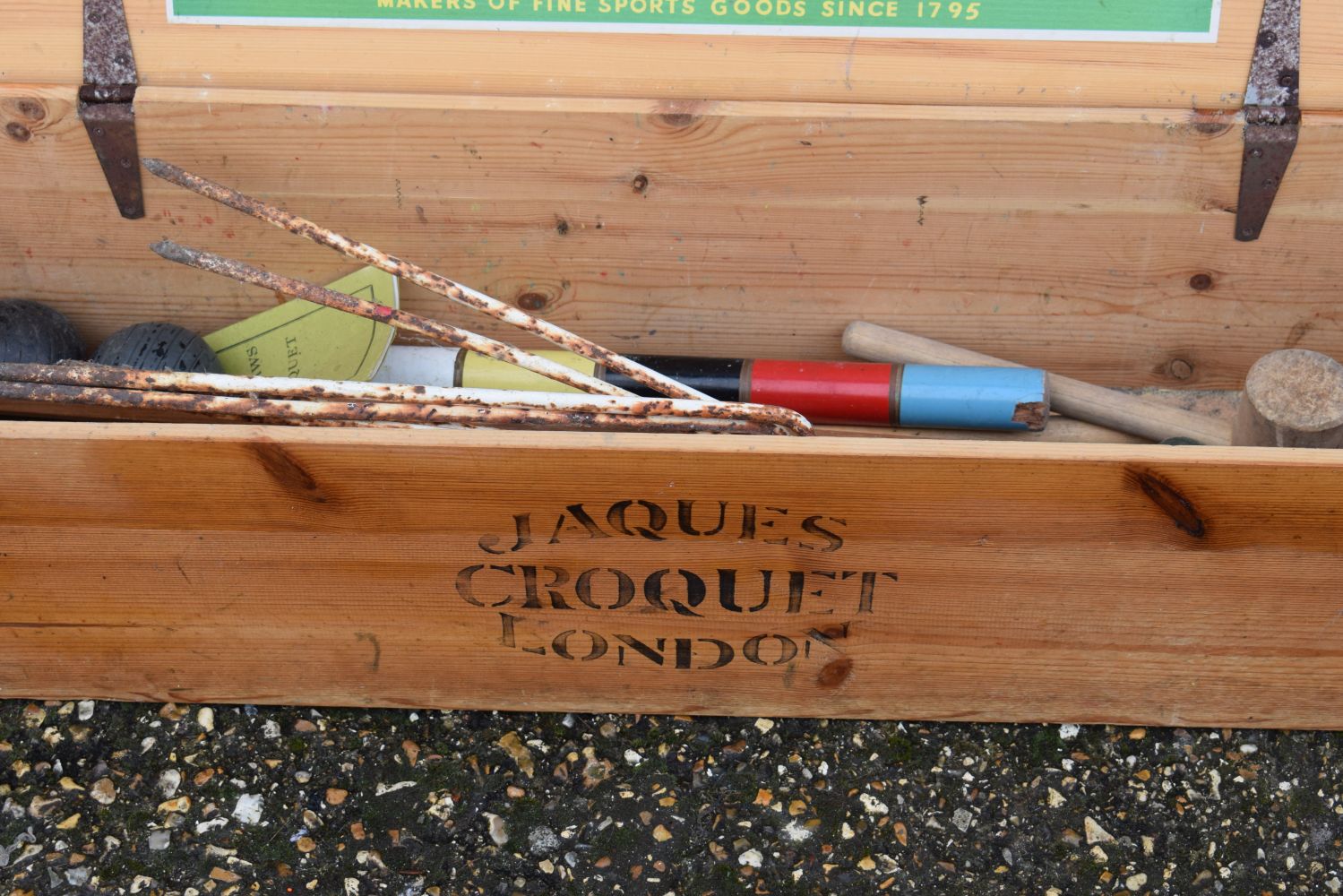 A Jacques Croquet set - Image 9 of 12