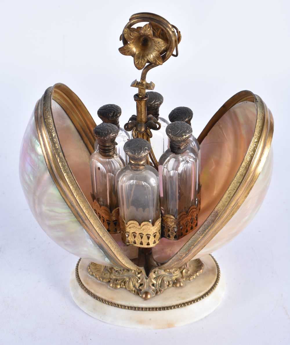 Victorian Palais Royale Mother of Pearl Shell Six Perfume Bottle Casket. 24cm x 12 cm x 9cm - Image 3 of 3