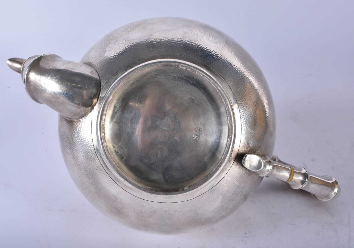A LOVELY 19TH CENTURY CHINESE HAMMERED SILVER THREE PIECE SILVER TEASET by Hung Chong & Co, together - Image 4 of 30