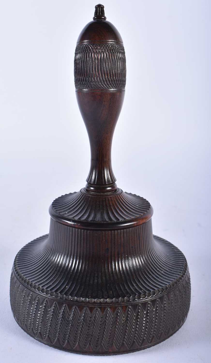 A RARE EARLY VICTORIAN CARVED TREEN COMMEMORATIVE WOOD MALLET. 18cm x 9 cm. - Image 2 of 5