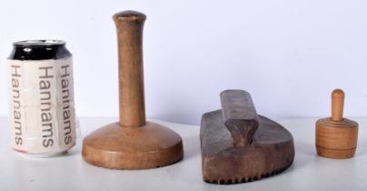 An antique printing block together with two treen Butter/Pastry Moulds largest 18cm. (3)