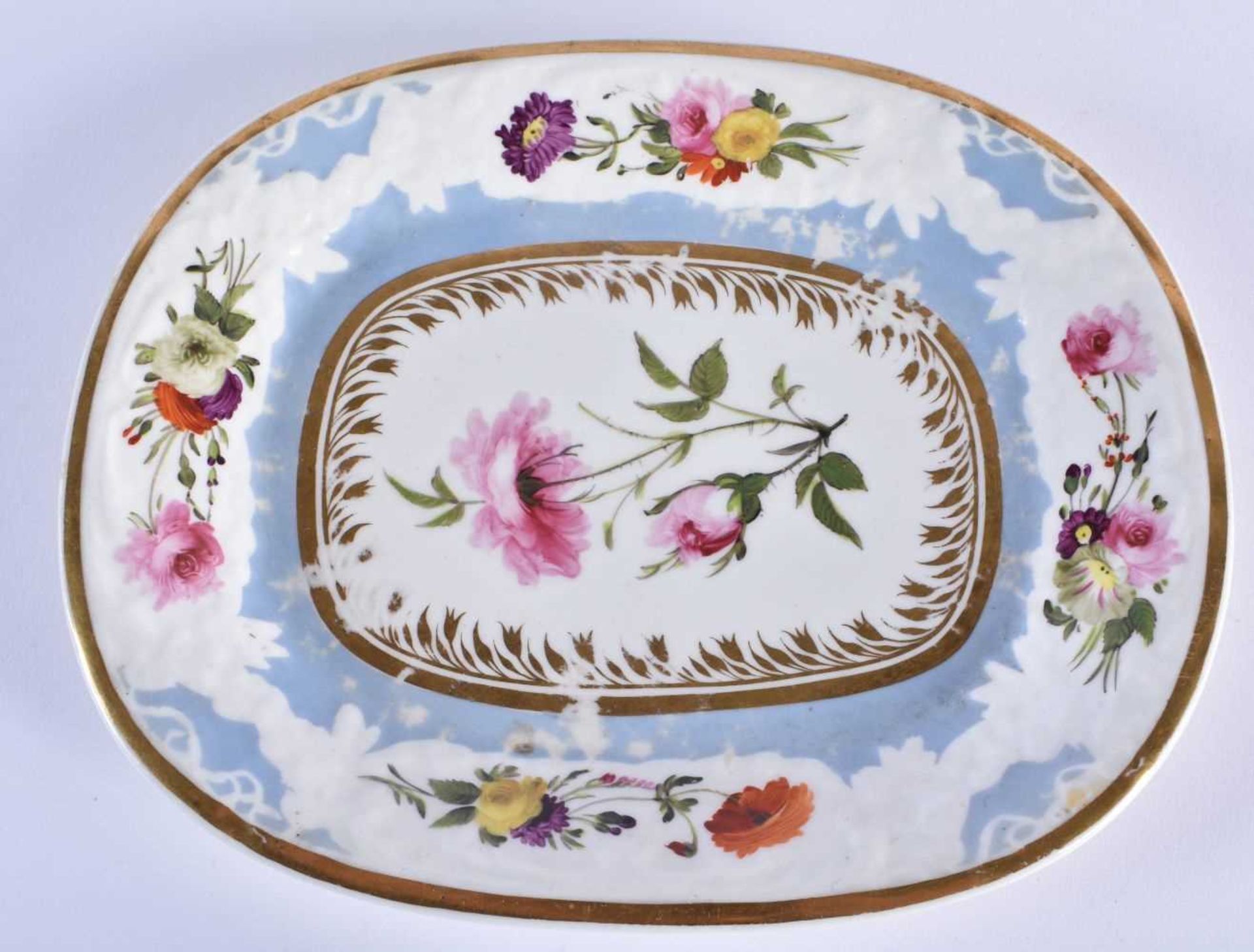 AN EARLY 19TH CENTURY CHAMBERLAINS WORCESTER PART TEASET painted with floral sprays, under a moulded - Image 8 of 36