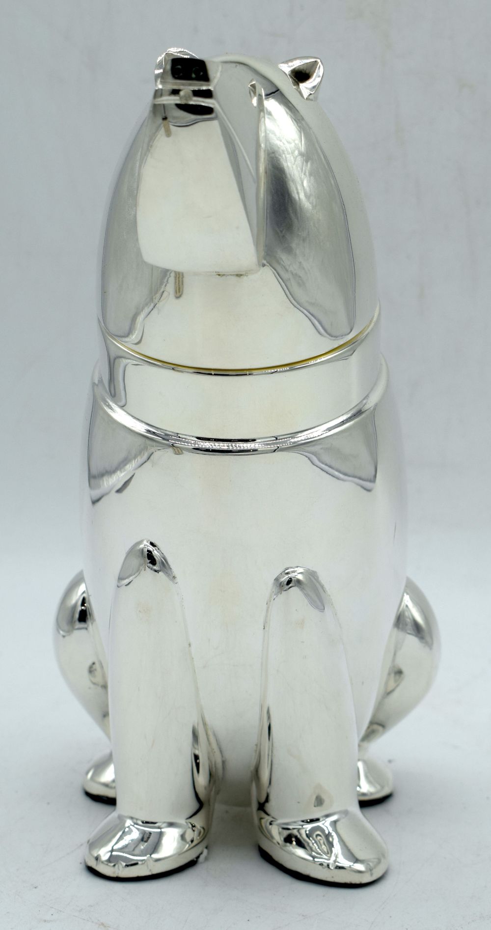 A silver plated Polar bear cocktail shaker 26cm. - Image 6 of 8