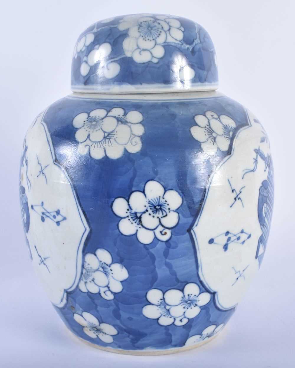 A 19TH CENTURY CHINESE BLUE AND WHITE PORCELAIN GINGER JAR AND COVER bearing Kangxi marks to base. - Image 2 of 5