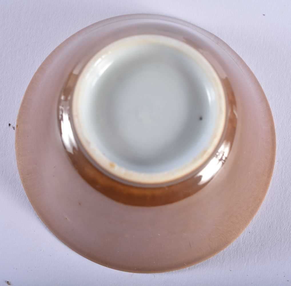 AN 18TH CENTURY CHINESE CAFE AU LAIT PORCELAIN TEABOWL AND SAUCER Yongzheng/Qianlong, together - Image 10 of 10