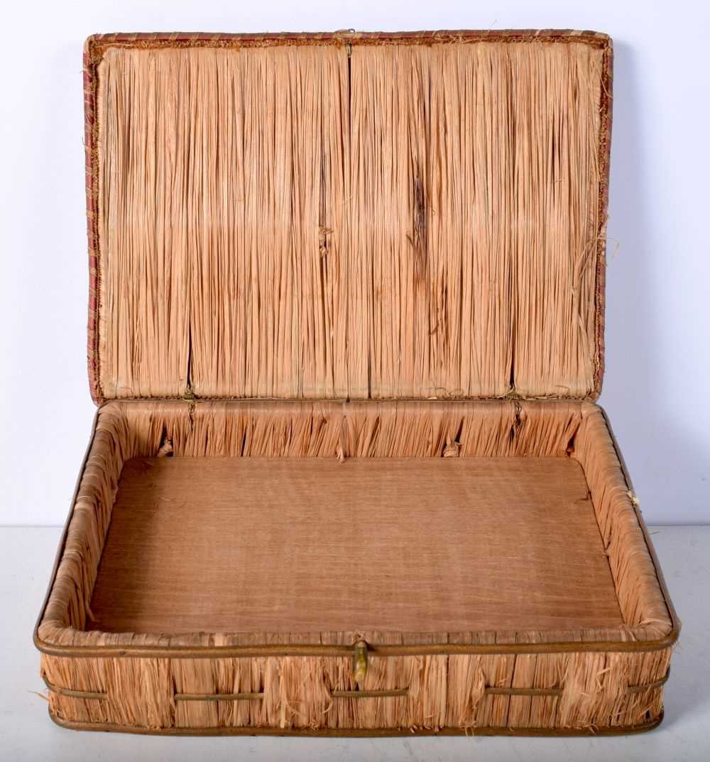 An early 20th Century wicker embroidered Cat sewing box in the style of Louis Wain 7 x 28 x 20 cm - Image 9 of 16