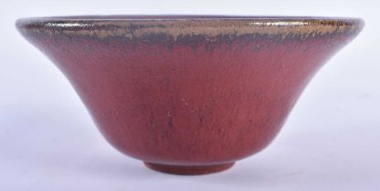 A CHINESE RED GLAZED POTTERY BOWL 20th Century. 17 cm diameter.
