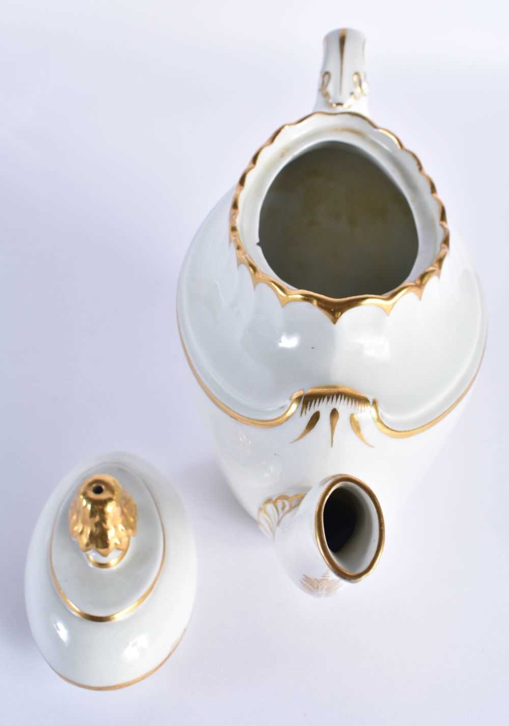 Flight Barr tea service for eight, cups, saucers, two bread and butter saucer-dishes, slop bowl, - Image 10 of 10
