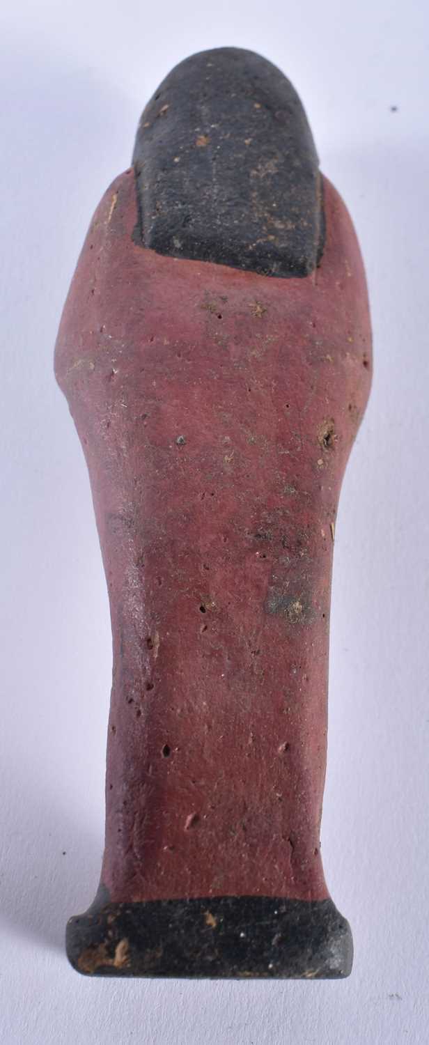 AN ANCIENT EGYPTIAN STYLE USHABT. Possibly 664-332 BC. 15 cm high. - Image 3 of 4